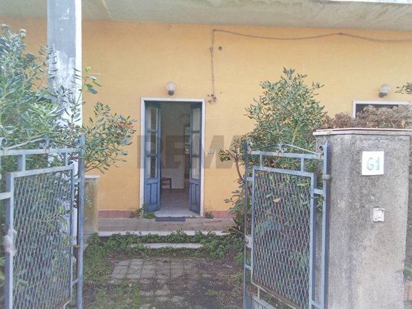 casa indipendente in vendita a Trecastagni