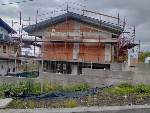 casa indipendente in vendita a Trecastagni