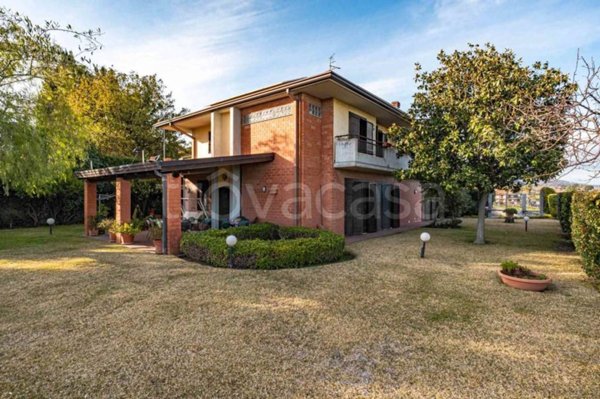 casa indipendente in vendita a Trecastagni