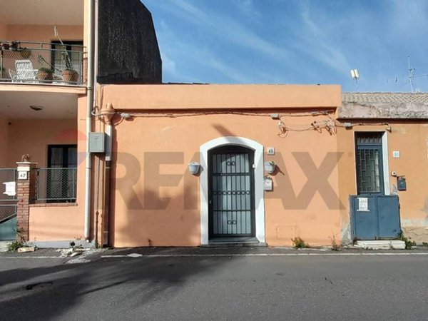 casa indipendente in vendita a Trecastagni