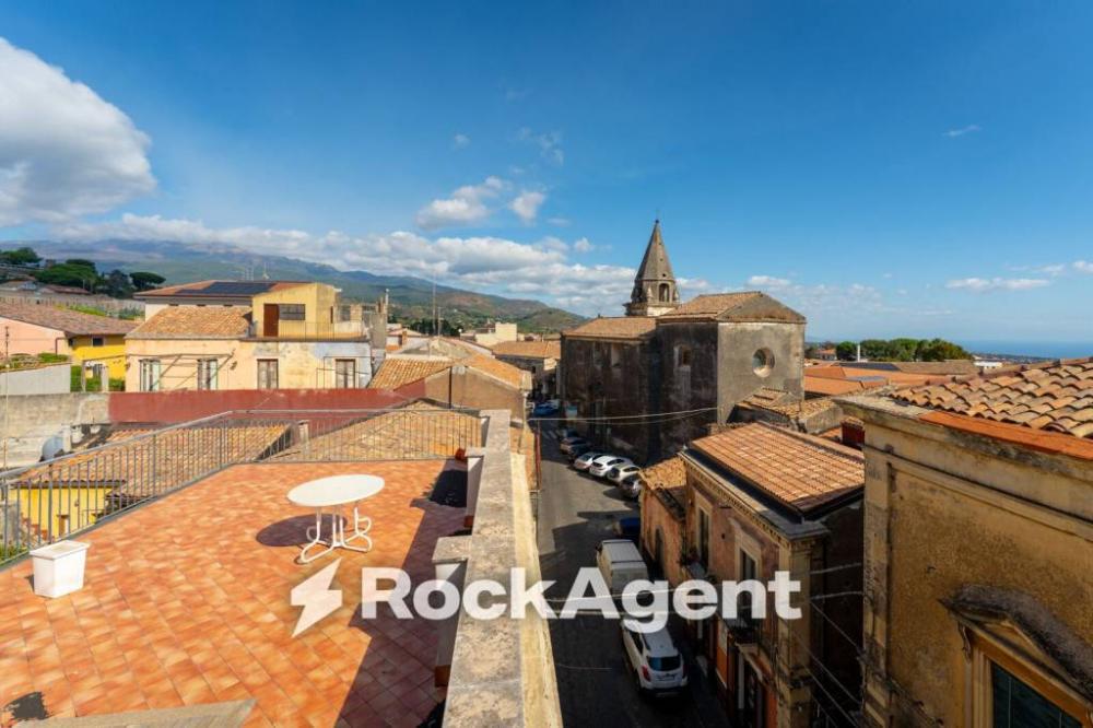 appartamento in vendita a Trecastagni