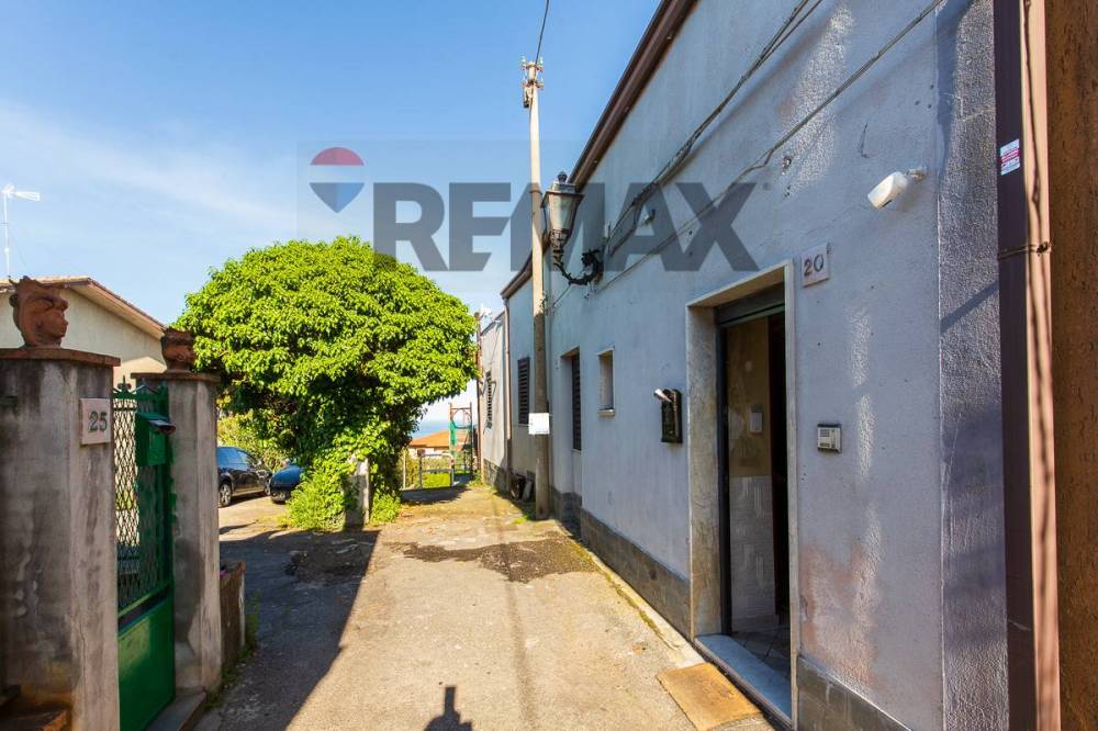 casa indipendente in vendita a Trecastagni