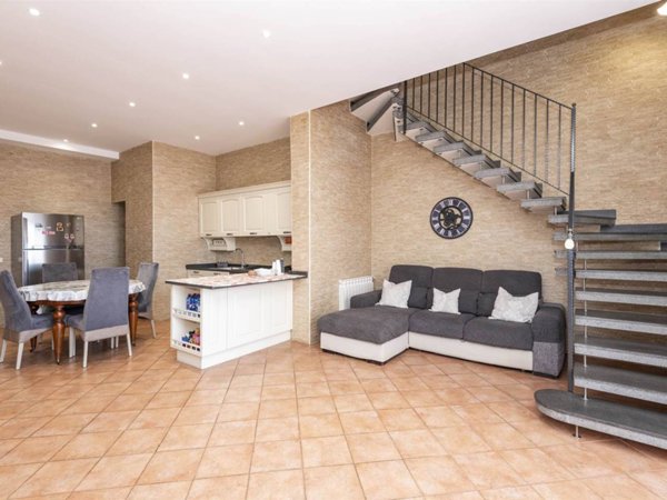 appartamento in vendita a Trecastagni