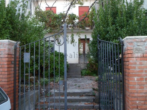 casa indipendente in vendita a Trecastagni