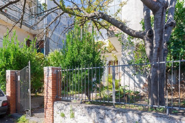 casa indipendente in vendita a Trecastagni