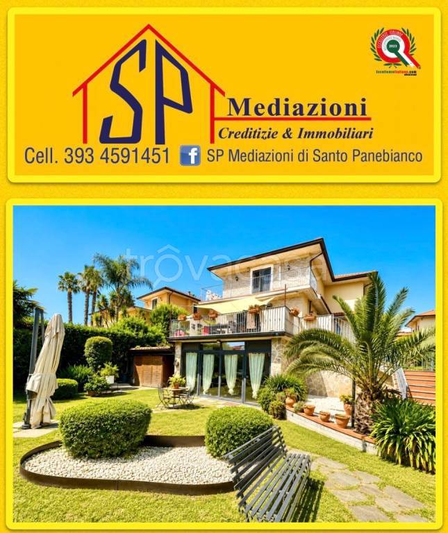 casa indipendente in vendita a Trecastagni
