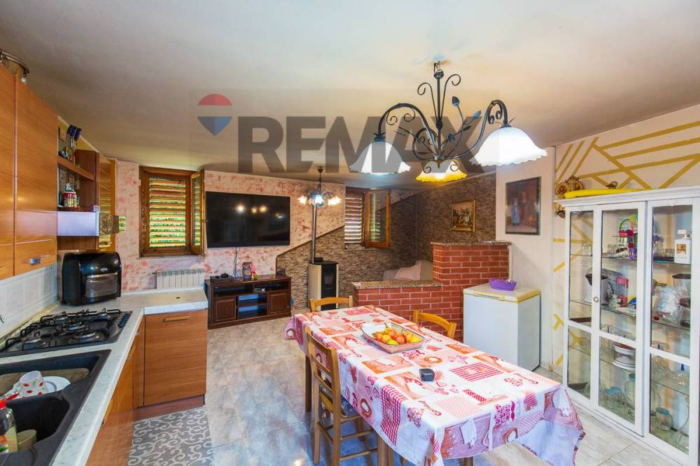 casa indipendente in vendita a Trecastagni