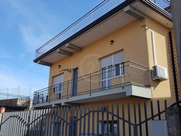 appartamento in vendita a Trecastagni