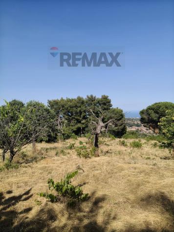 terreno edificabile in vendita a Trecastagni