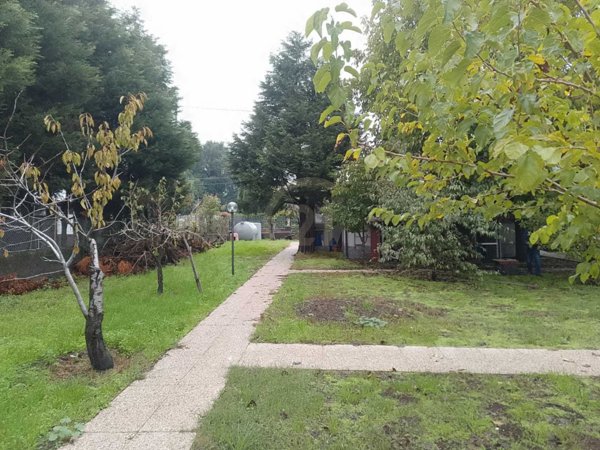 casa indipendente in vendita a Trecastagni
