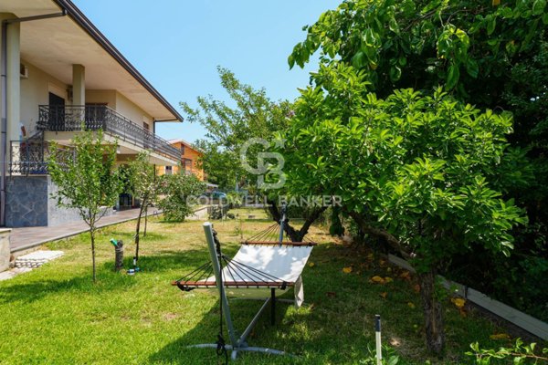 casa indipendente in vendita a Trecastagni