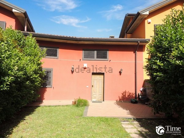 casa indipendente in vendita a Trecastagni