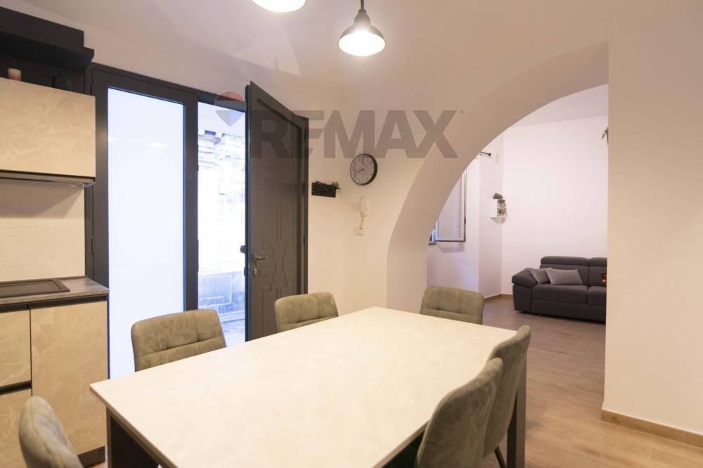 casa indipendente in vendita a Trecastagni