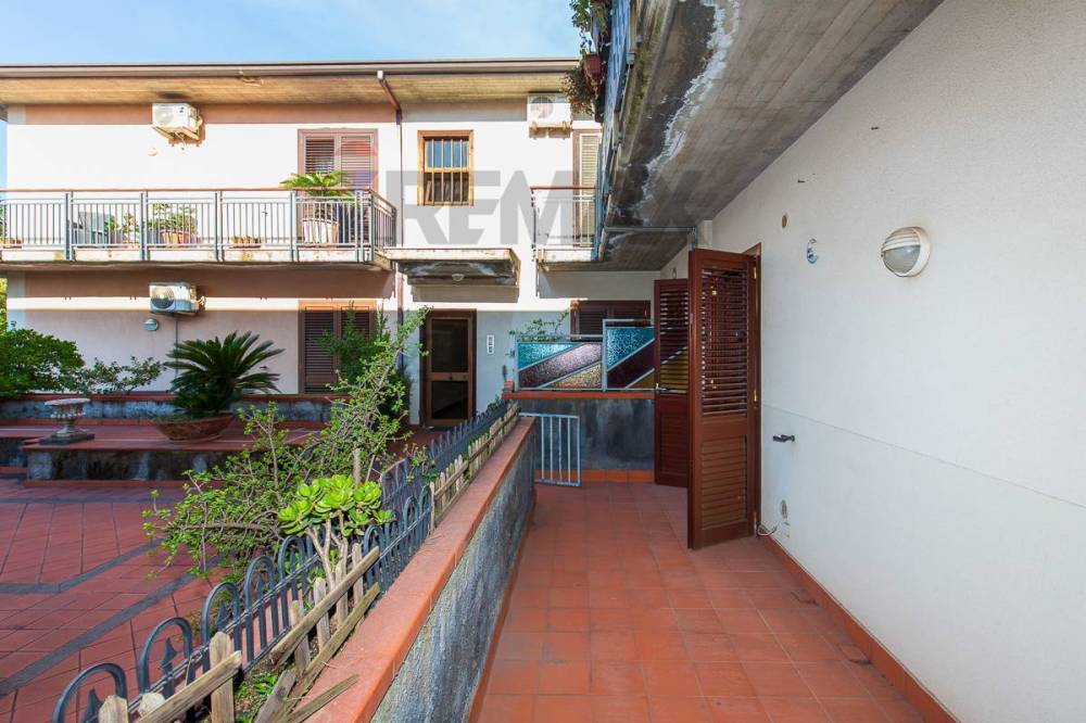 appartamento in vendita a Trecastagni
