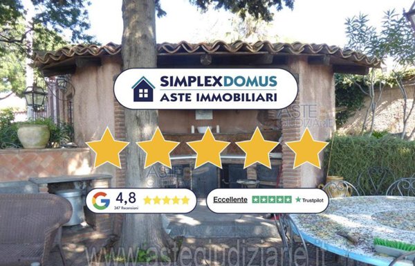 casa indipendente in vendita a Trecastagni