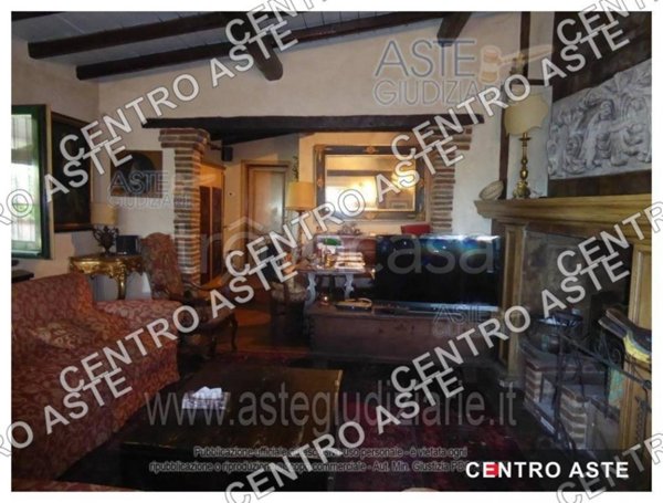 casa indipendente in vendita a Trecastagni