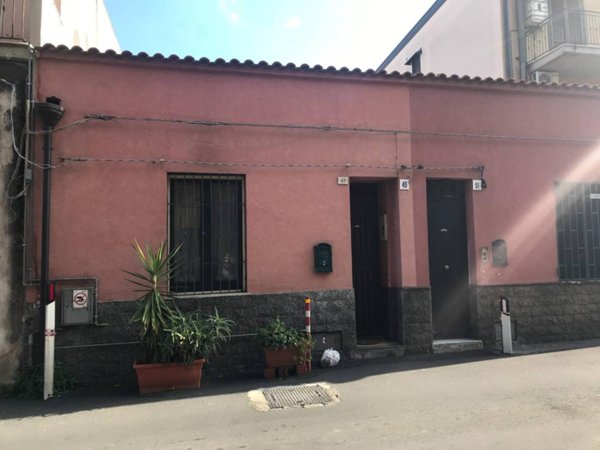 casa indipendente in vendita a Tremestieri Etneo
