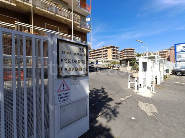 locale commerciale in vendita a Tremestieri Etneo