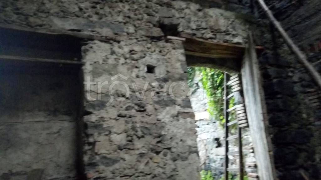casa indipendente in vendita a Tremestieri Etneo