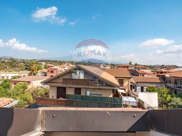 appartamento in vendita a Tremestieri Etneo
