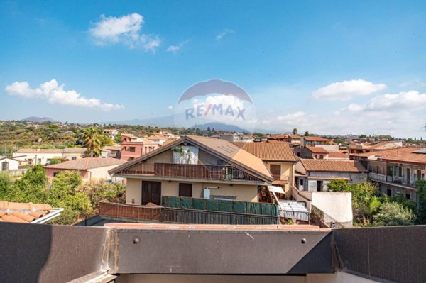 appartamento in vendita a Tremestieri Etneo