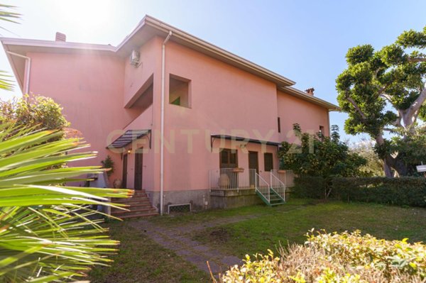 casa indipendente in vendita a Tremestieri Etneo