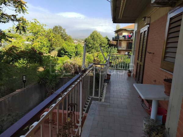 appartamento in vendita a Tremestieri Etneo
