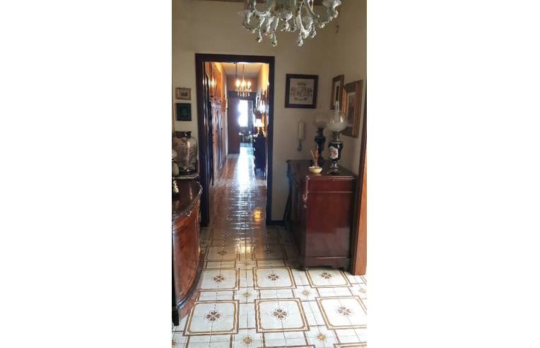 appartamento in vendita a Tremestieri Etneo in zona Canalicchio