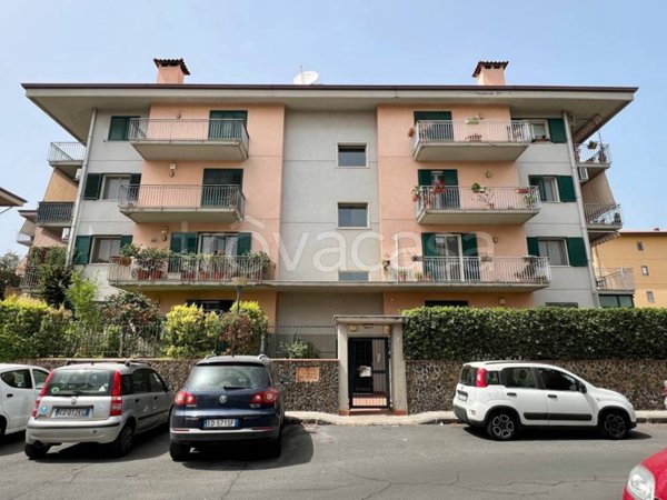 appartamento in vendita a Tremestieri Etneo