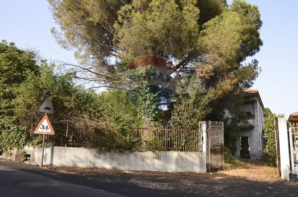 casa indipendente in vendita a Tremestieri Etneo