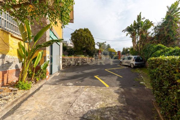 casa semindipendente in vendita a Tremestieri Etneo