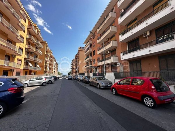 appartamento in vendita a Tremestieri Etneo in zona Canalicchio