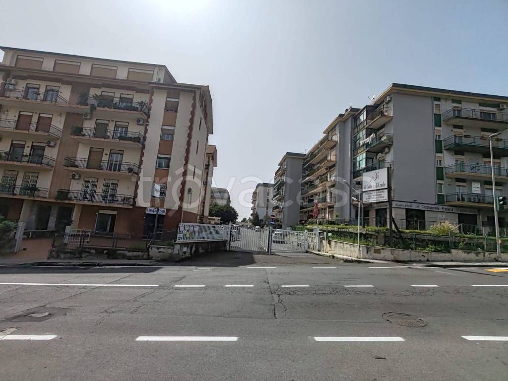 appartamento in vendita a Tremestieri Etneo