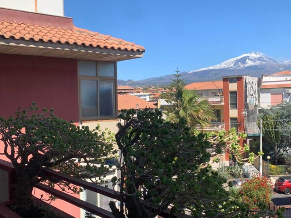 appartamento in vendita a Tremestieri Etneo
