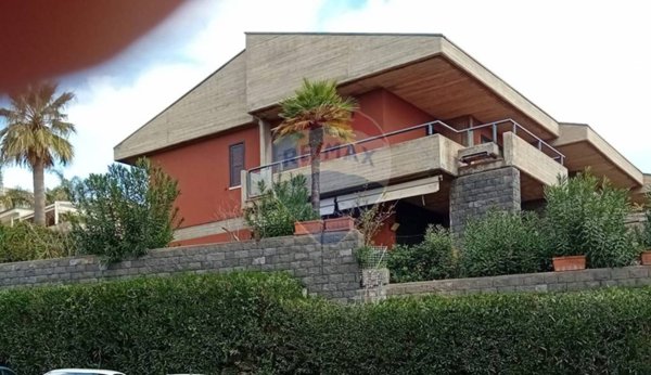casa indipendente in vendita a Tremestieri Etneo