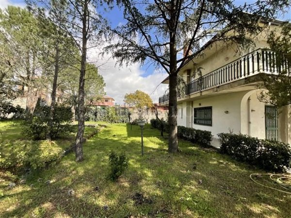 casa indipendente in vendita a Tremestieri Etneo