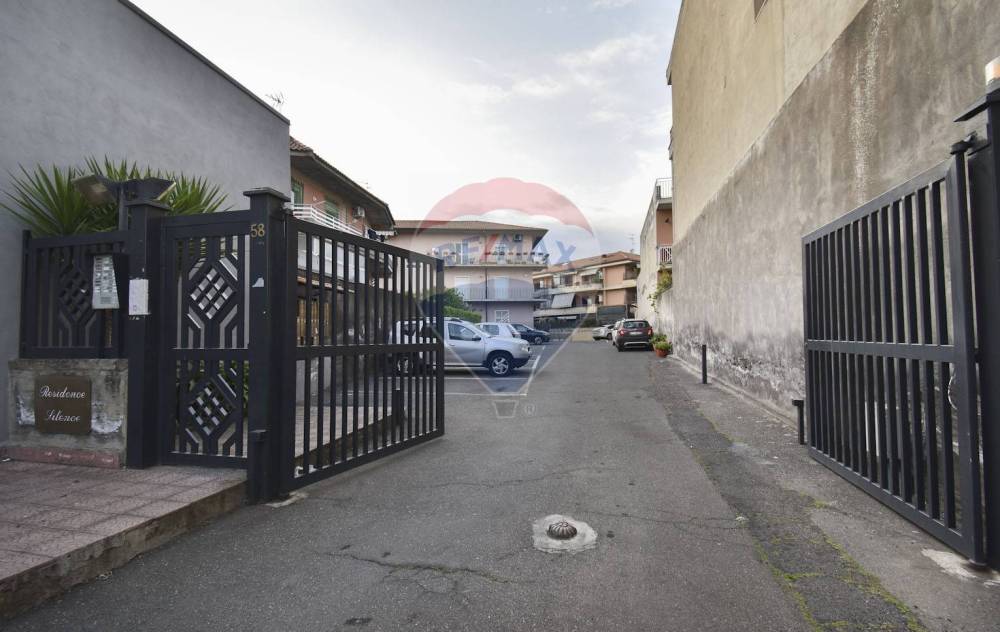 appartamento in vendita a Tremestieri Etneo