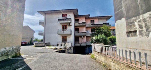 appartamento in vendita a Tremestieri Etneo