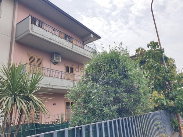 appartamento in vendita a Tremestieri Etneo