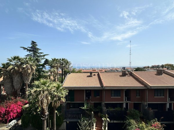 appartamento in vendita a Tremestieri Etneo in zona Canalicchio