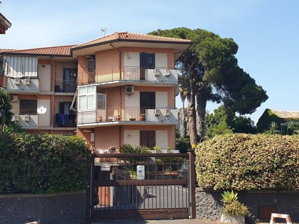 appartamento in vendita a Tremestieri Etneo