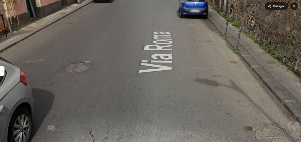 appartamento in vendita a Tremestieri Etneo