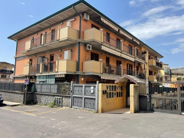 appartamento in vendita a Tremestieri Etneo