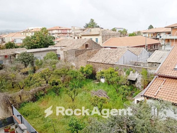 casa indipendente in vendita a Tremestieri Etneo