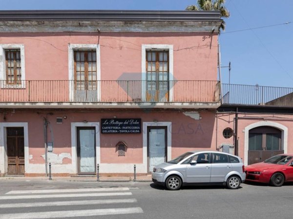 casa indipendente in vendita a Tremestieri Etneo