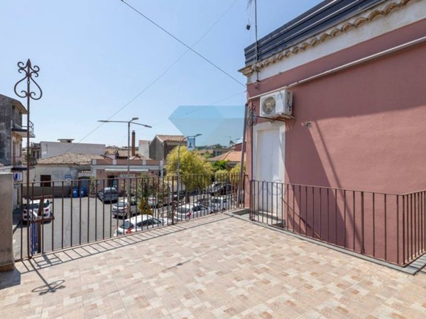 appartamento in vendita a Tremestieri Etneo