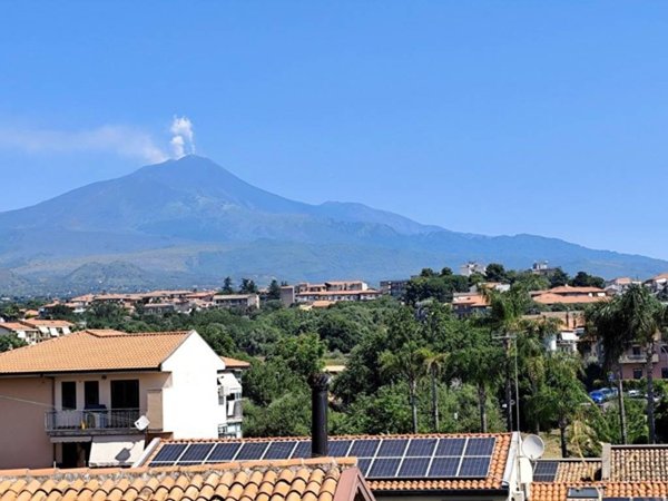 appartamento in vendita a Tremestieri Etneo