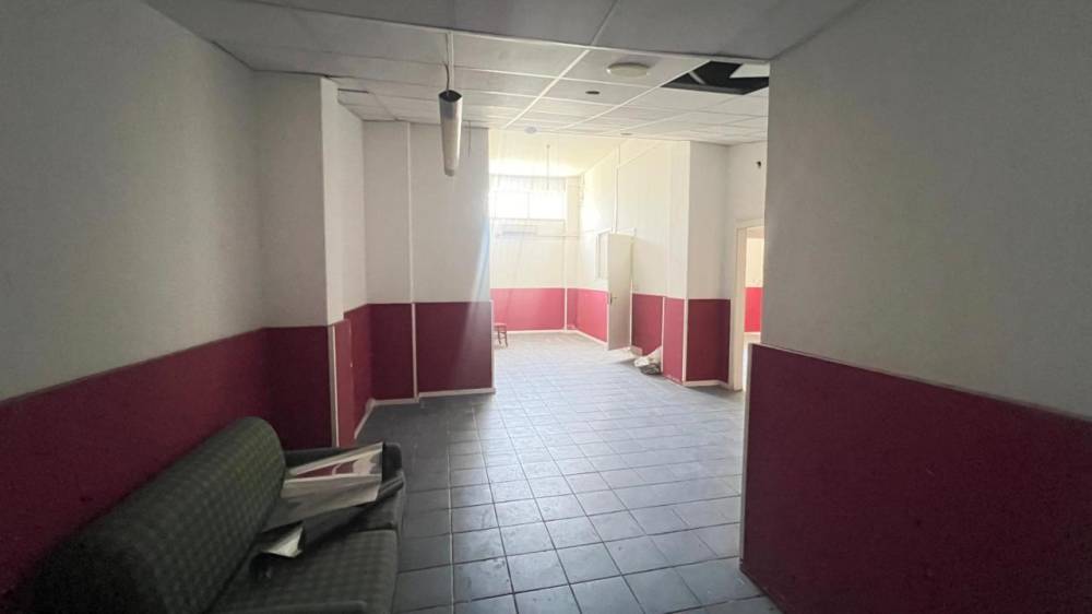 locale commerciale in vendita a Tremestieri Etneo