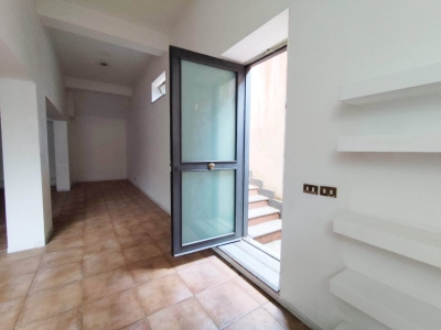 locale di sgombero in vendita a Tremestieri Etneo