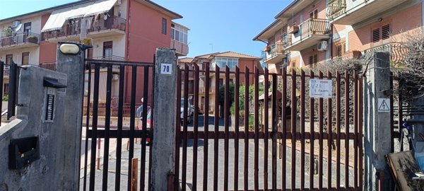 appartamento in vendita a Tremestieri Etneo